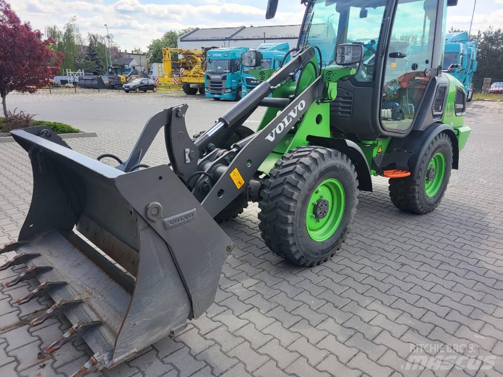 Volvo JL20H ELECTRIC لوادر بعجل