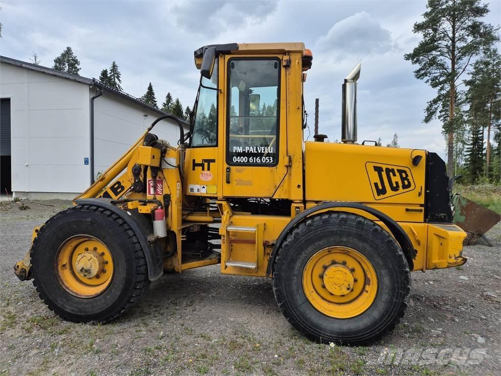 JCB 411B لوادر بعجل