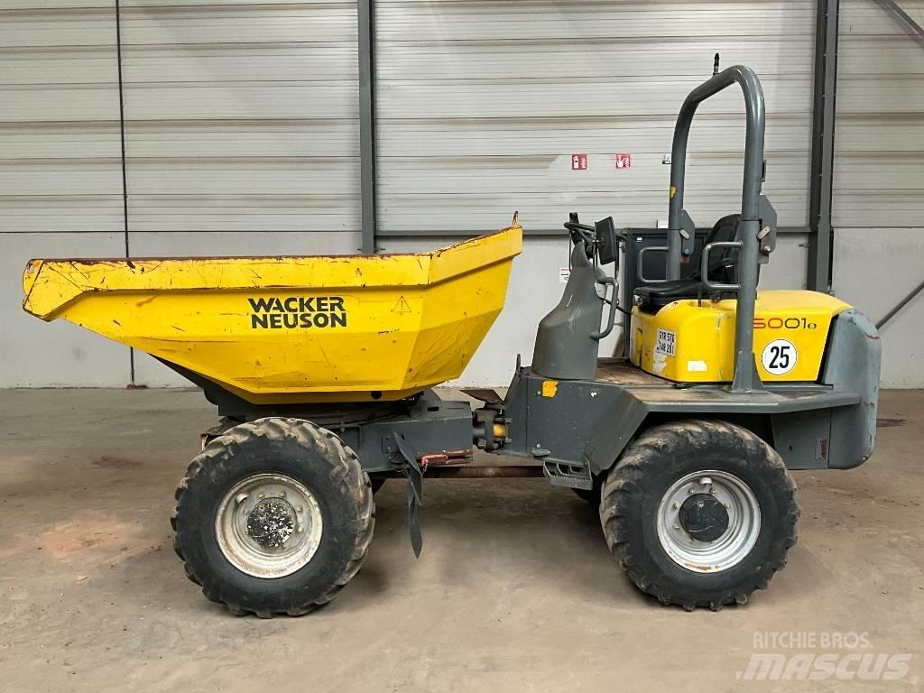 Neuson 5001 عربات نقل قلابة للمواقع