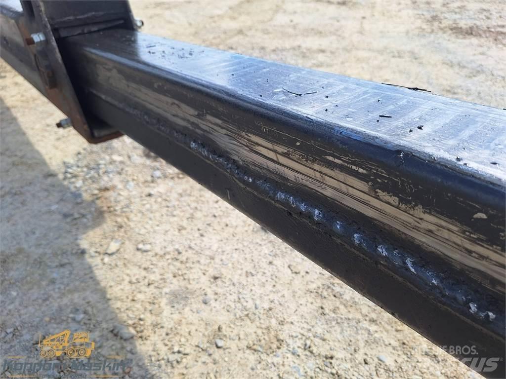 Loglift F71 رافعات شحن