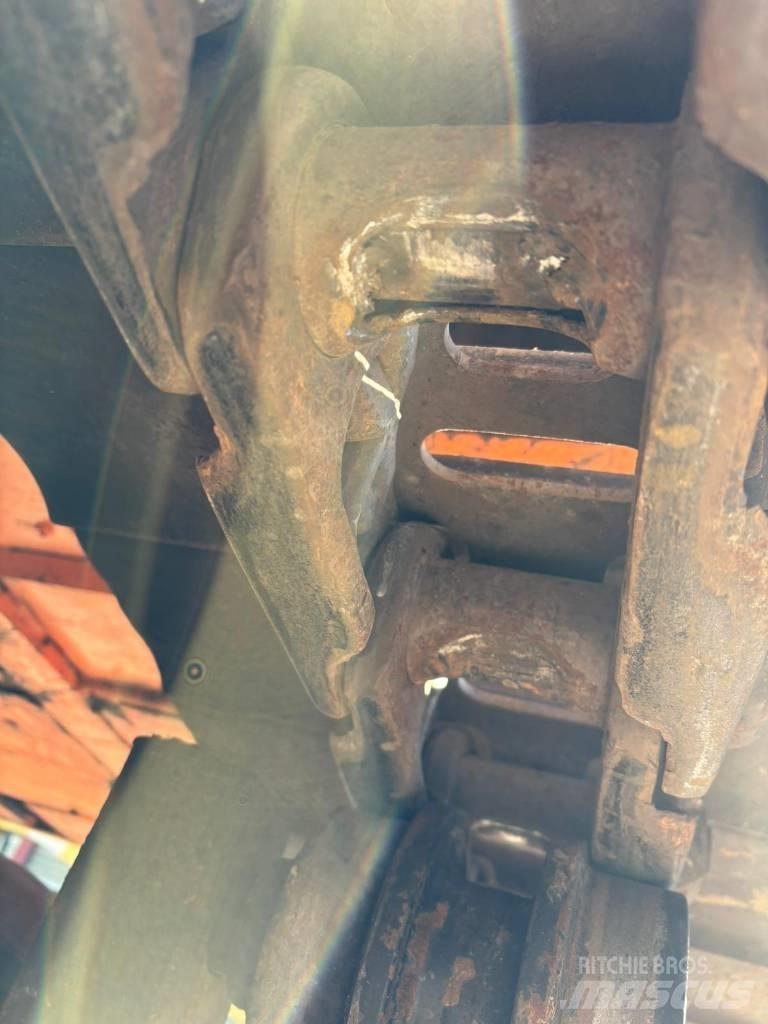 Doosan DX255LC حفارات زحافة