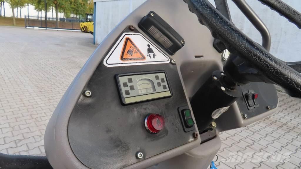 Volvo SD 25D مداحل أحادية الأسطوانة