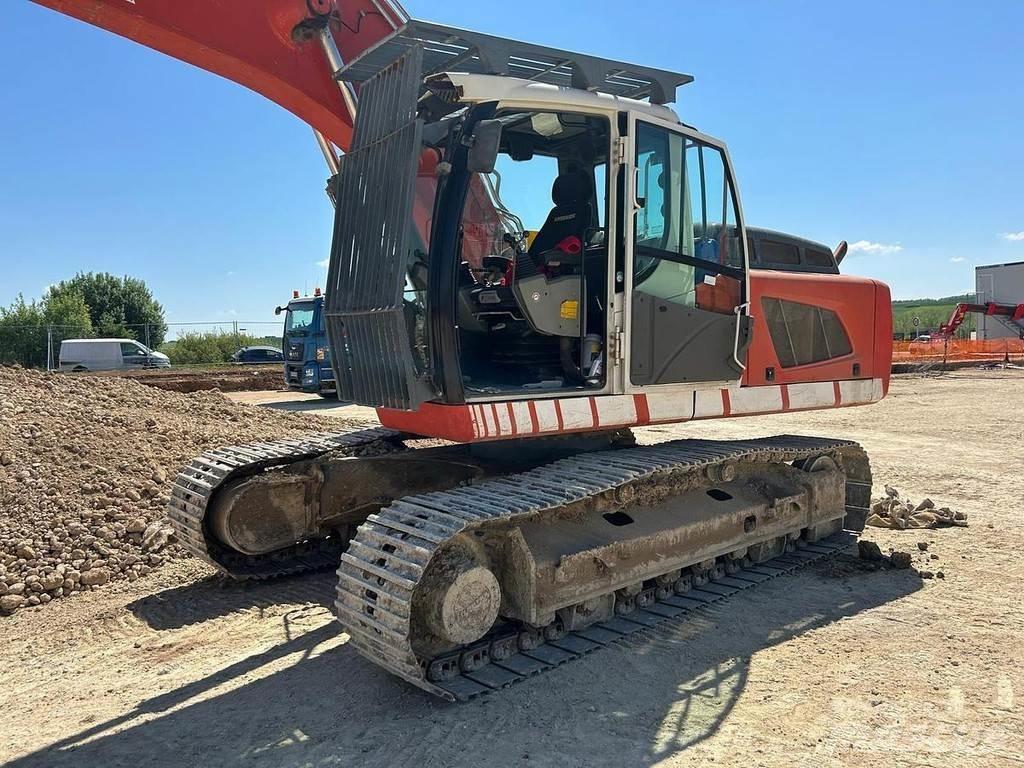 Liebherr R924 LC حفارات خاصة