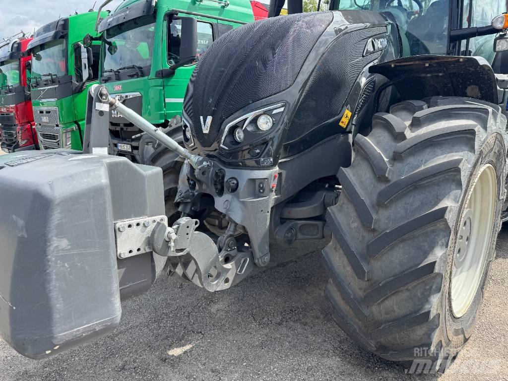 Valtra S 374 الجرارات