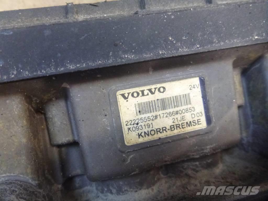 Volvo FH 13 520 مكابح