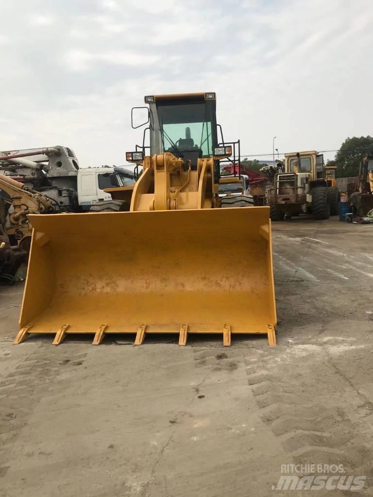 CAT 966H لوادر بعجل