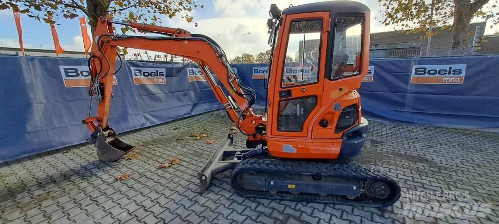 Kubota U35-3A3 حفارات صغيرة أقل من 7 طن (حفارات صغيرة)