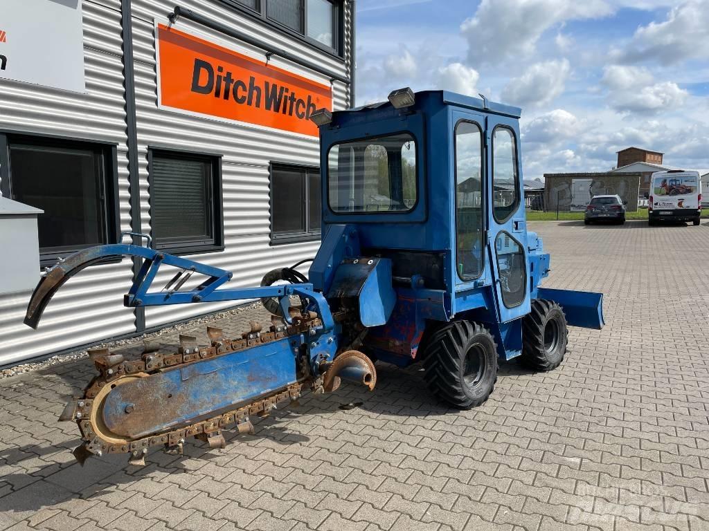 Ditch Witch 3700DD ماكينات حفر خنادق