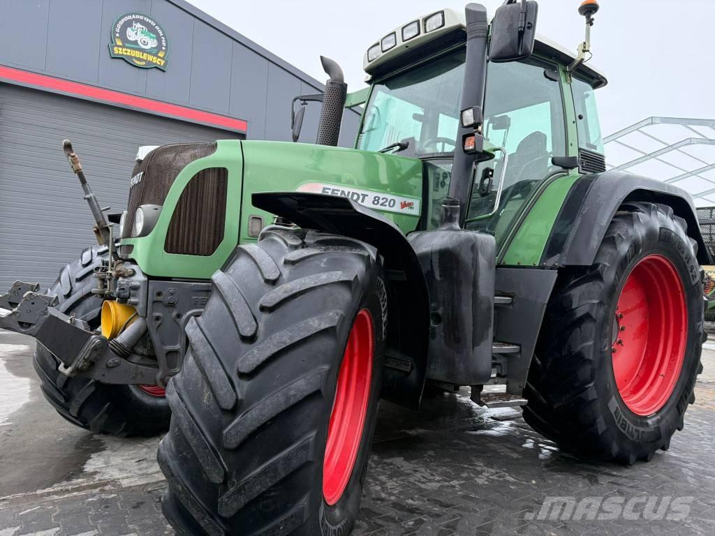 Fendt 820 Vario TMS الجرارات