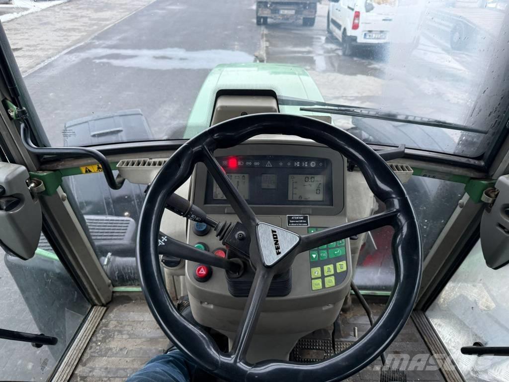 Fendt 820 Vario TMS الجرارات