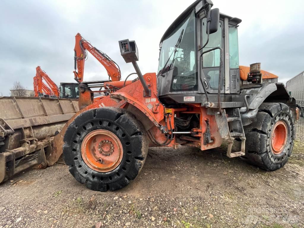 Hitachi ZW 180-5 لوادر بعجل