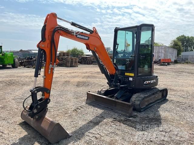 Doosan DX 27 Z حفارات صغيرة أقل من 7 طن (حفارات صغيرة)