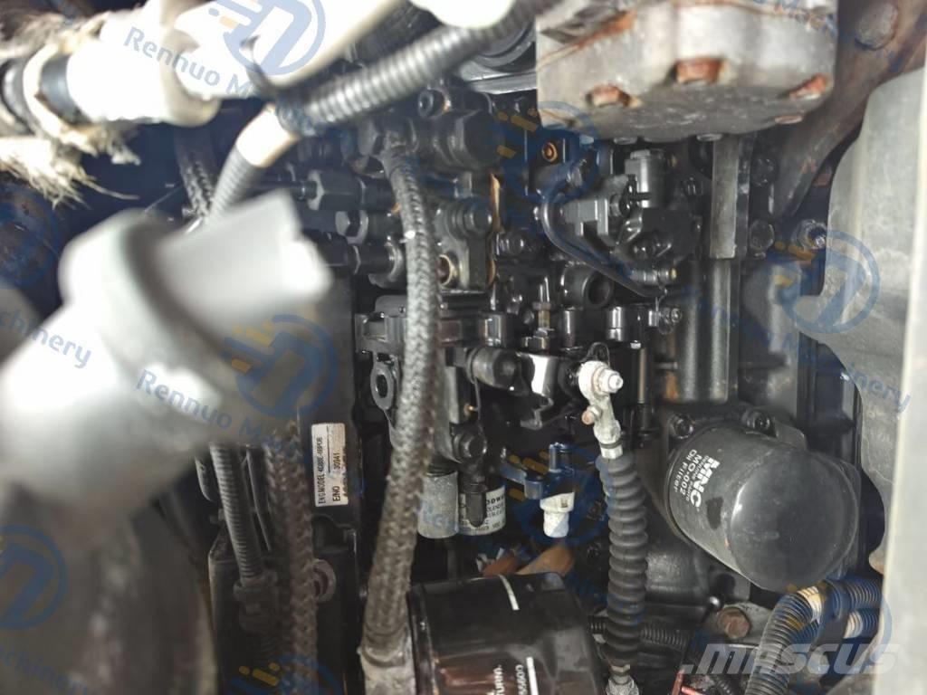 Komatsu PC 55 MR حفارات صغيرة أقل من 7 طن (حفارات صغيرة)