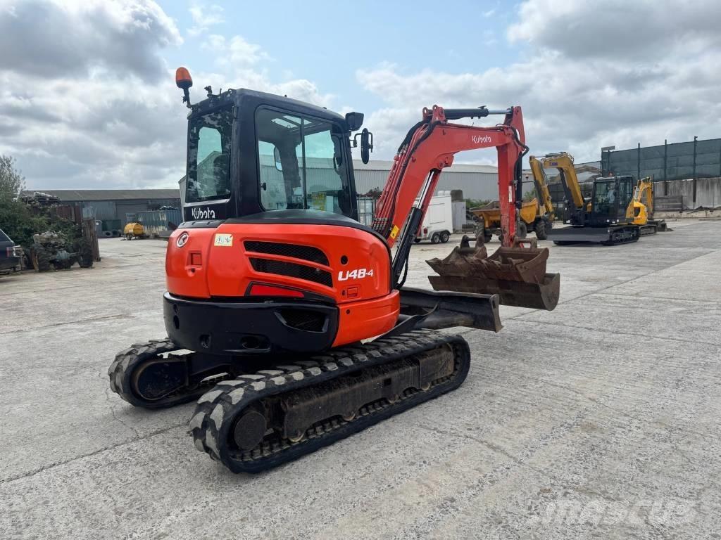 Kubota U 48 حفارات صغيرة أقل من 7 طن (حفارات صغيرة)