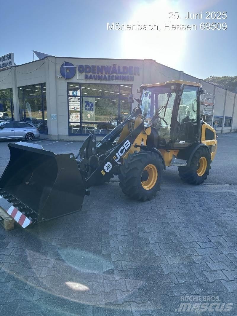 JCB 407 لوادر بعجل