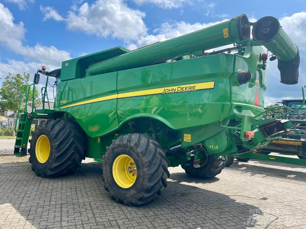 John Deere S 690 i حصادات