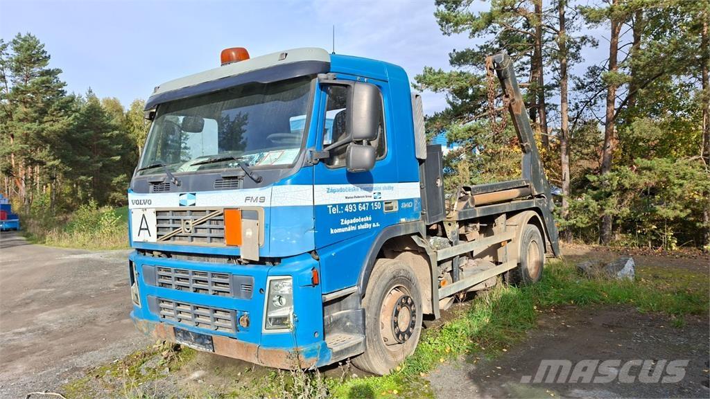 Volvo FM9 340 شاحنات بمقصورة وهيكل