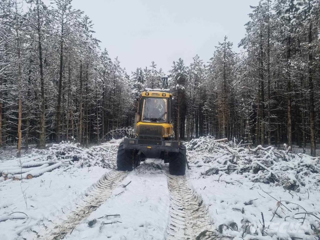 Ponsse Fox حصادات