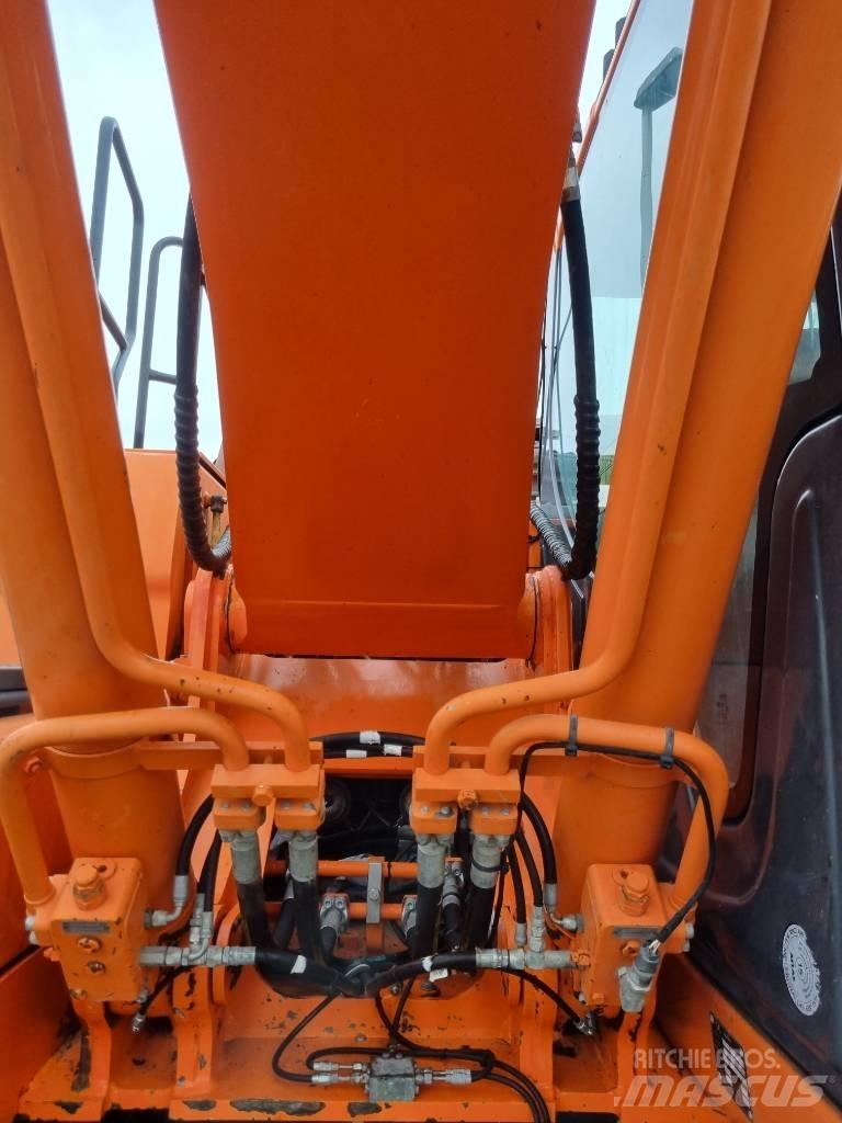 Doosan DX 180 LC-3 حفارات زحافة
