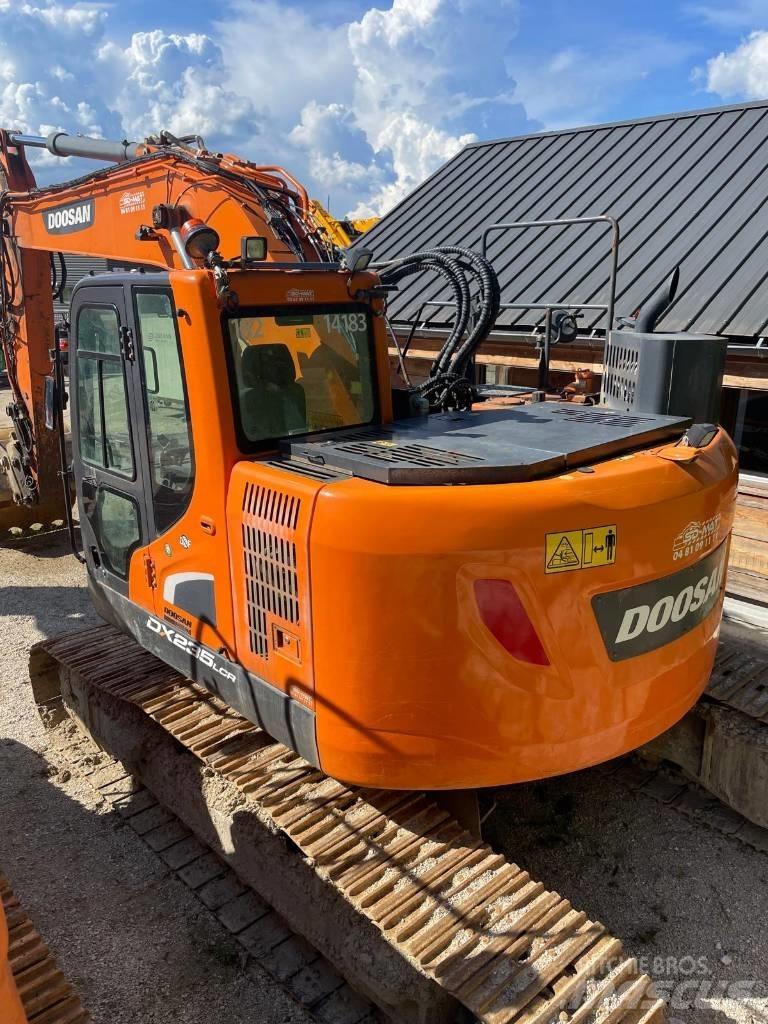 Doosan DX 235 LCR-5 حفارات زحافة