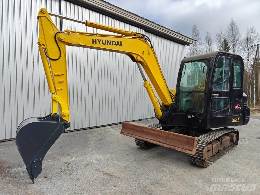 Hyundai R 60-7 حفارات صغيرة أقل من 7 طن (حفارات صغيرة)