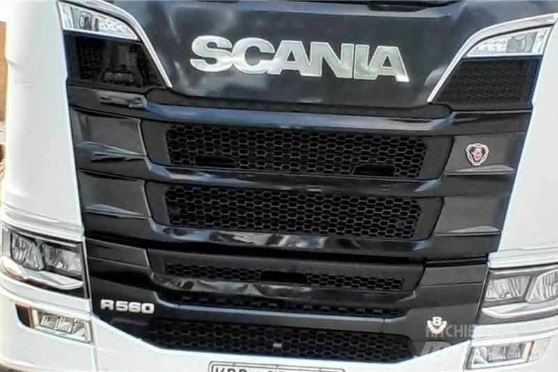 Scania R560 شاحنات أخرى