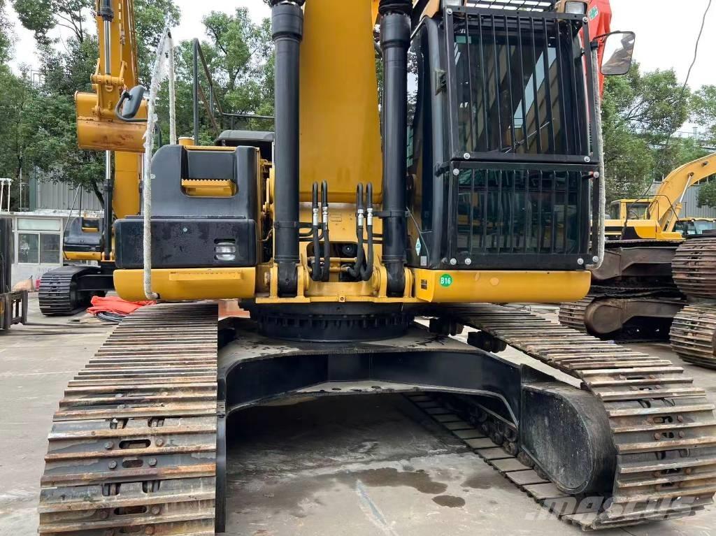 CAT 330D2 حفارات وسط 7 طن - 12 طن