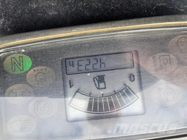 JCB 1T-2 عربات نقل قلابة للمواقع