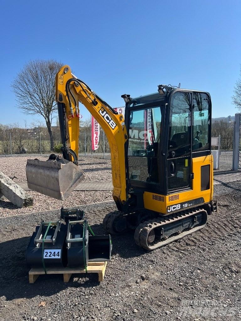 JCB 19 C-1 حفارات صغيرة أقل من 7 طن (حفارات صغيرة)