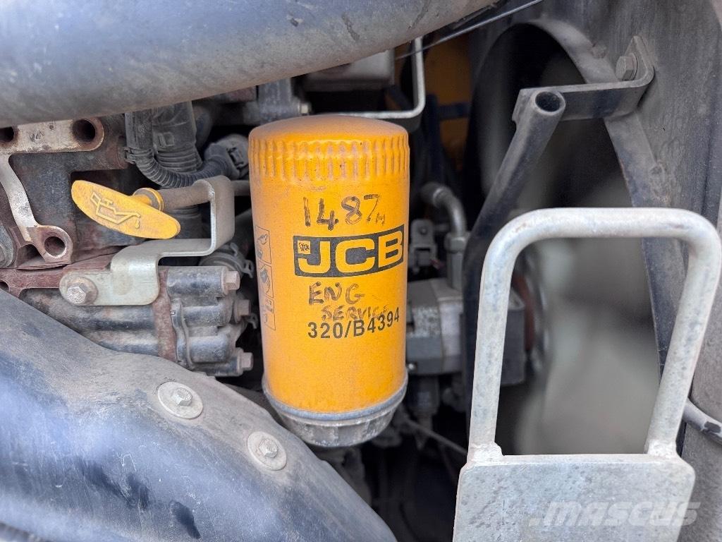 JCB 531-70 مناولات متداخلة