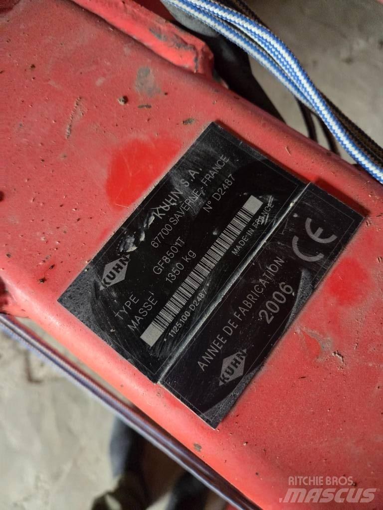 Kuhn GF 8501 T مكابس وميبسات التبن