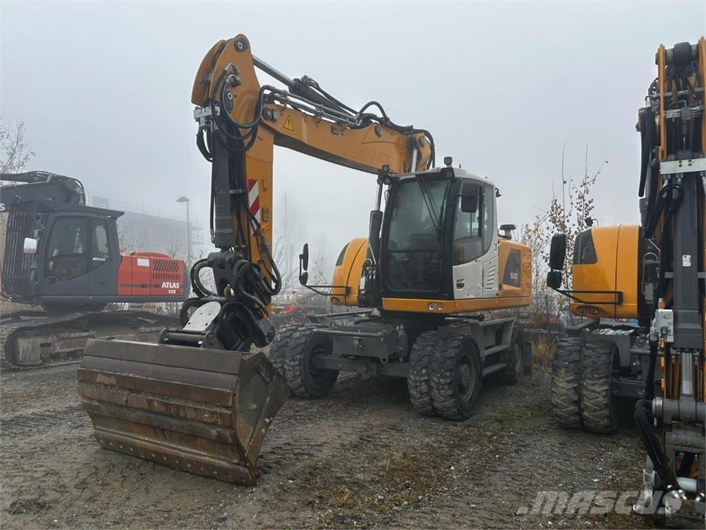 Liebherr A920 حفارات بعجل