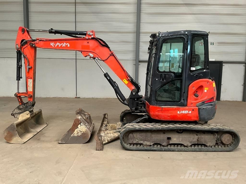 Kubota U 48-4 حفارات صغيرة أقل من 7 طن (حفارات صغيرة)