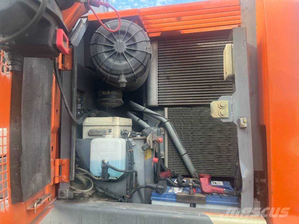 Hitachi ZX 145 W-3 حفارات بعجل