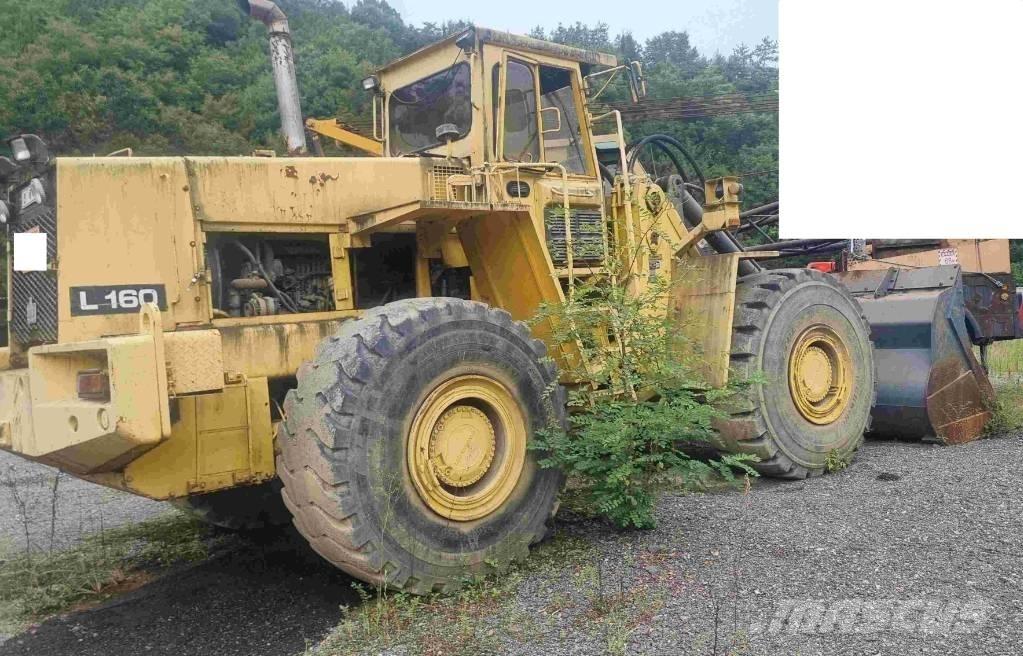 Volvo L 160 لوادر بعجل