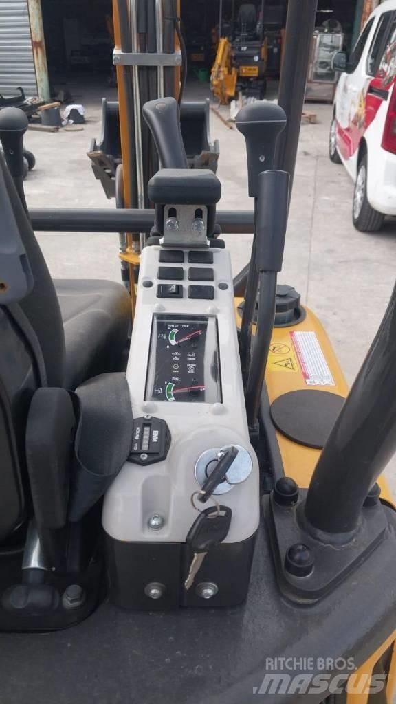 Kato HD17VXE حفارات صغيرة أقل من 7 طن (حفارات صغيرة)