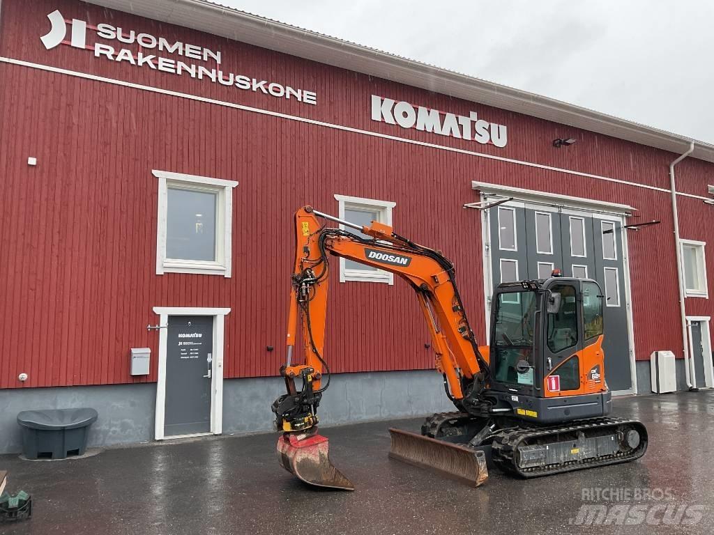 Doosan DX 62 R-3 حفارات صغيرة أقل من 7 طن (حفارات صغيرة)