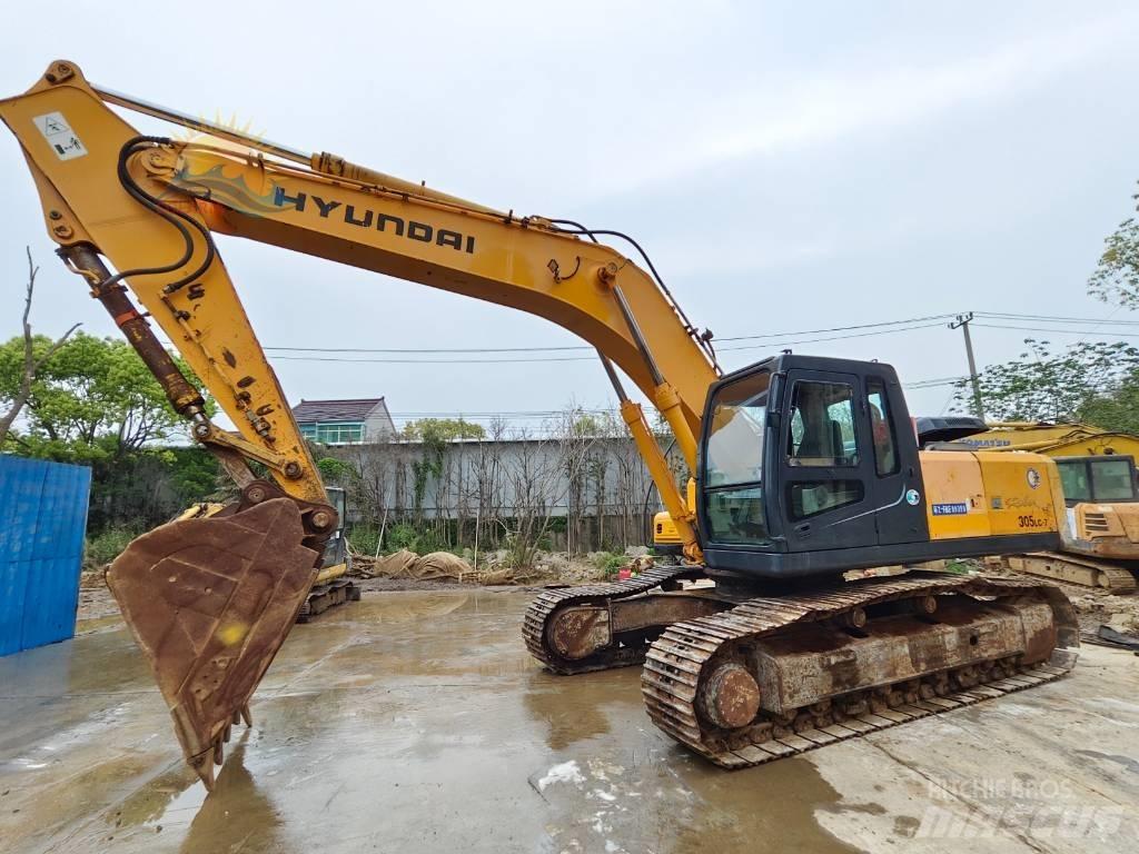 Hyundai R305LC-7 حفارات زحافة