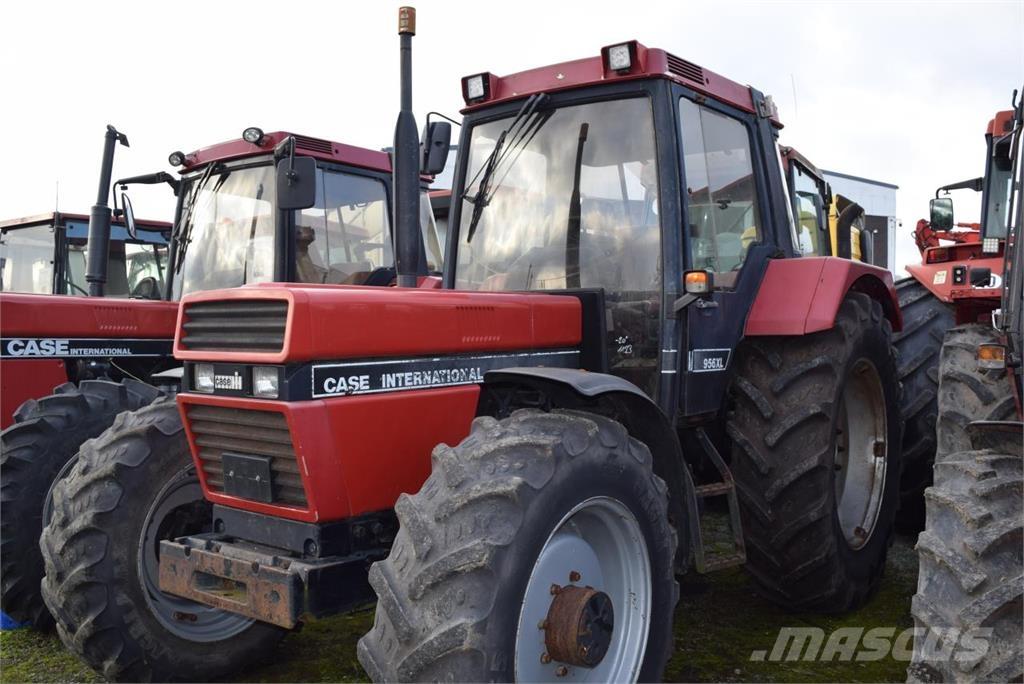 Case IH 956 XL الجرارات