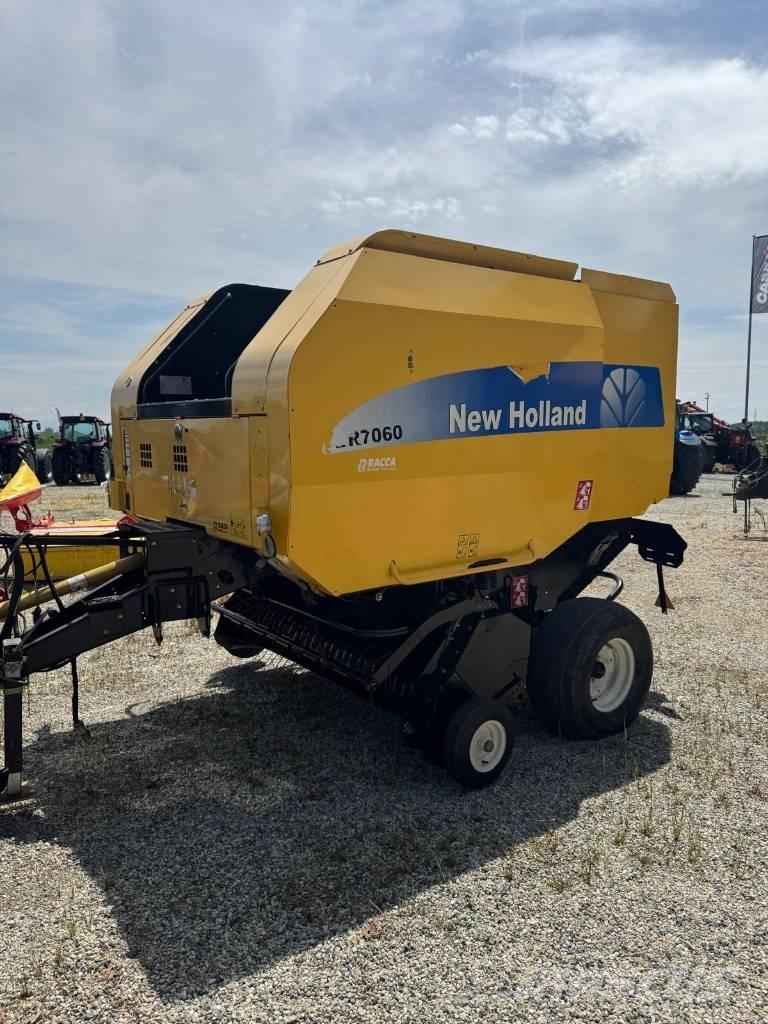 New Holland BR 7060 محزمات مستديرة