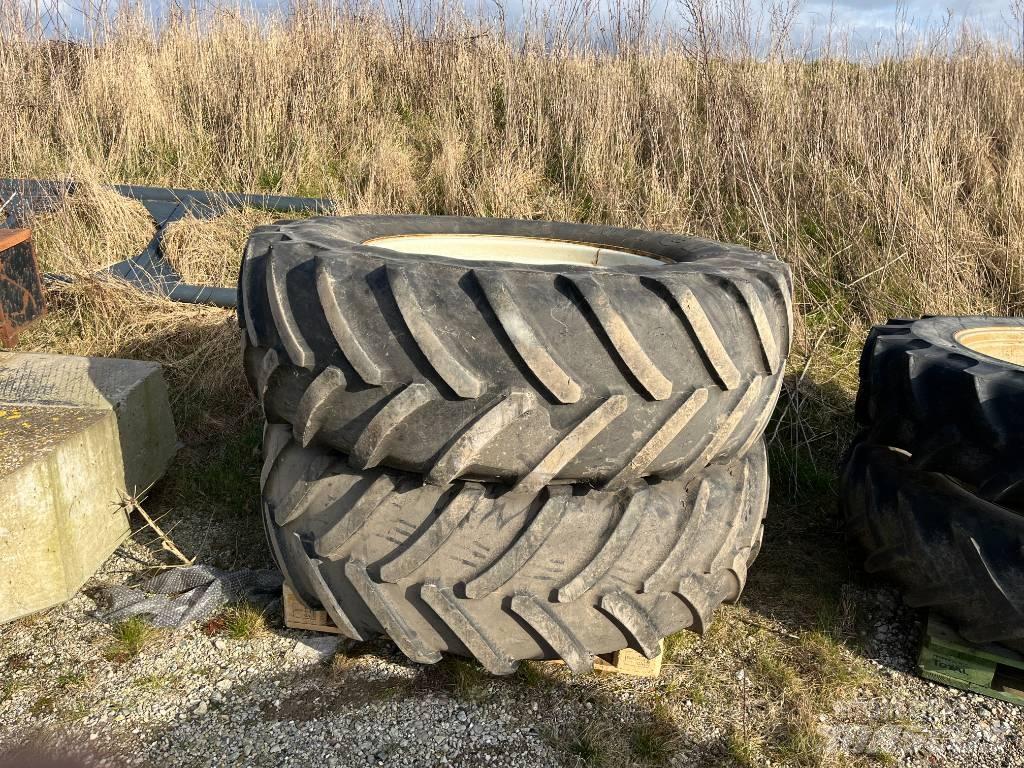 Michelin 600/65-38 ملحقات أخرى للجرارات