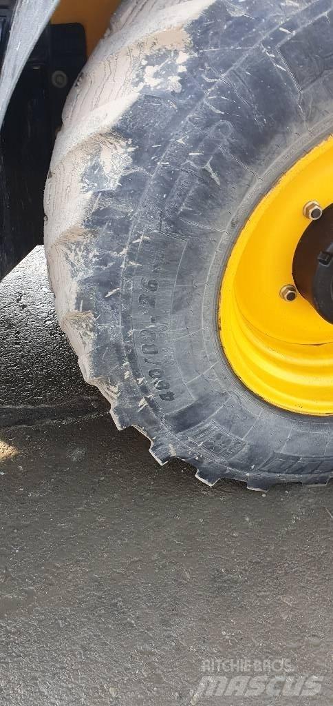 JCB 3 CX Contractor لوادر ذات جرافات عكسية