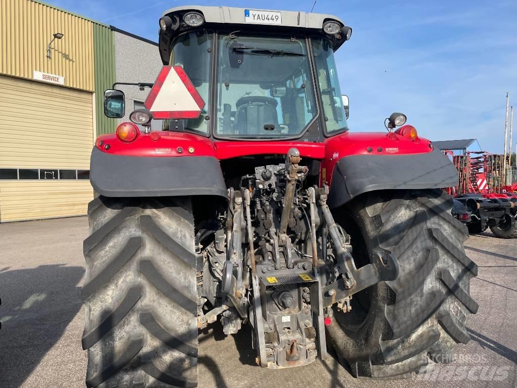 Massey Ferguson 7718 الجرارات