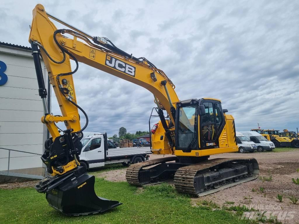 JCB 245 XR حفارات زحافة