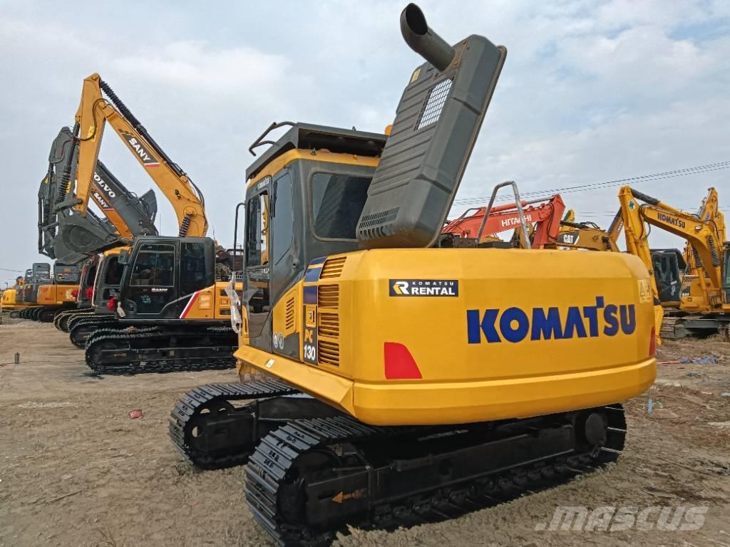 Komatsu PC 130 حفارات زحافة