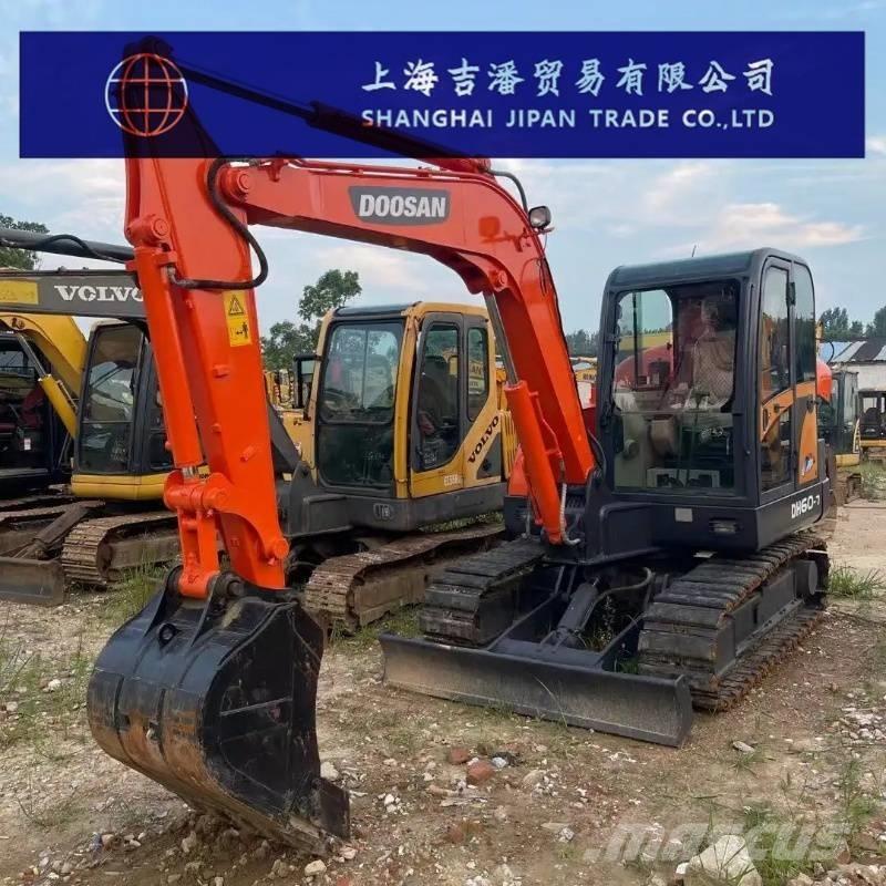 Doosan DH 60-7 حفارات صغيرة أقل من 7 طن (حفارات صغيرة)