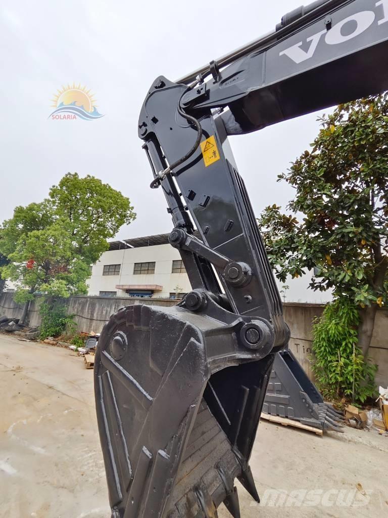 Volvo EC 380 D L حفارات زحافة