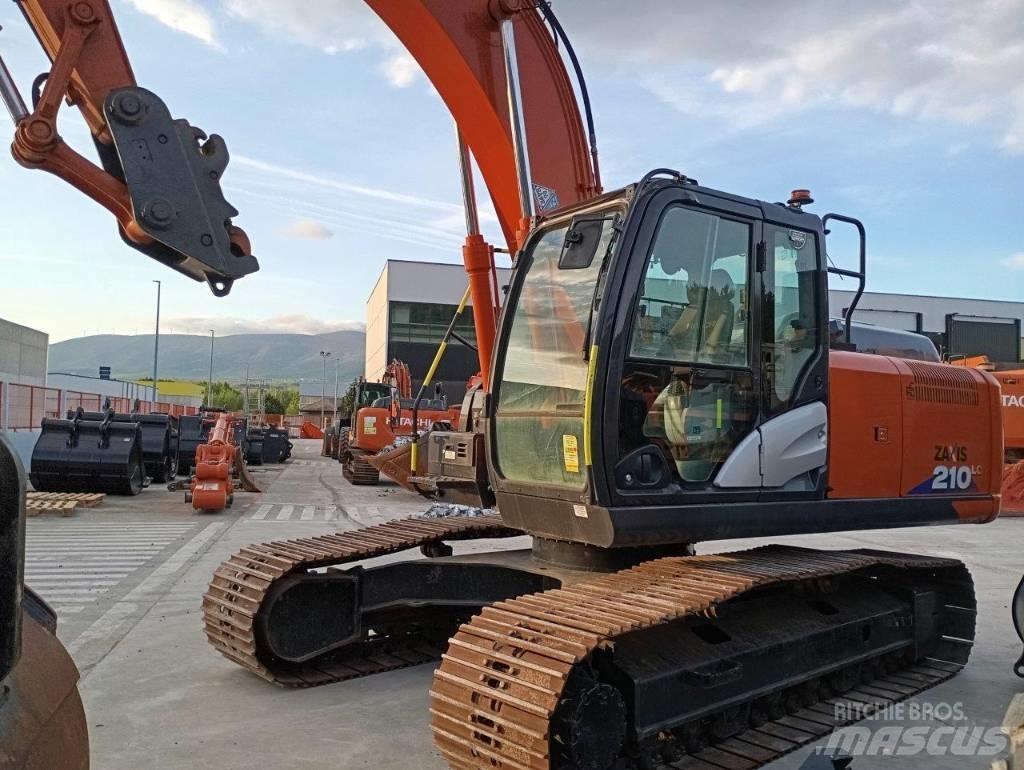 Hitachi ZX 210 LC-6 حفارات زحافة