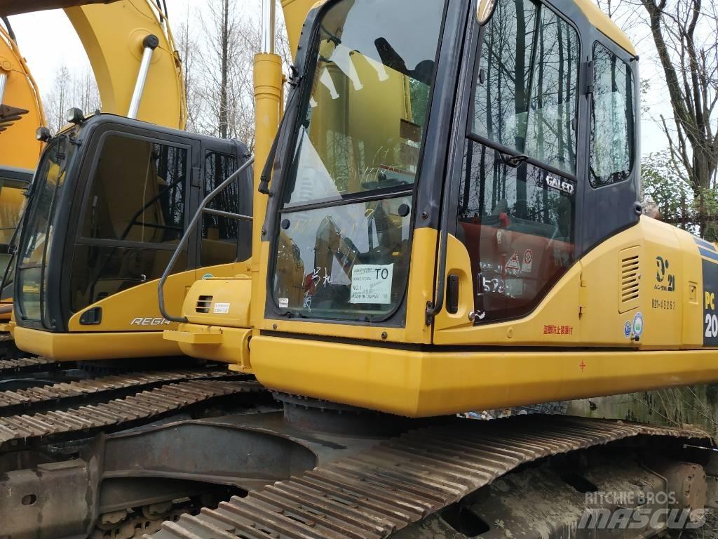 Komatsu PC 200 LC-7 حفارات زحافة