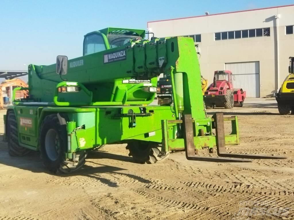 Merlo 40.25 مناولات متداخلة